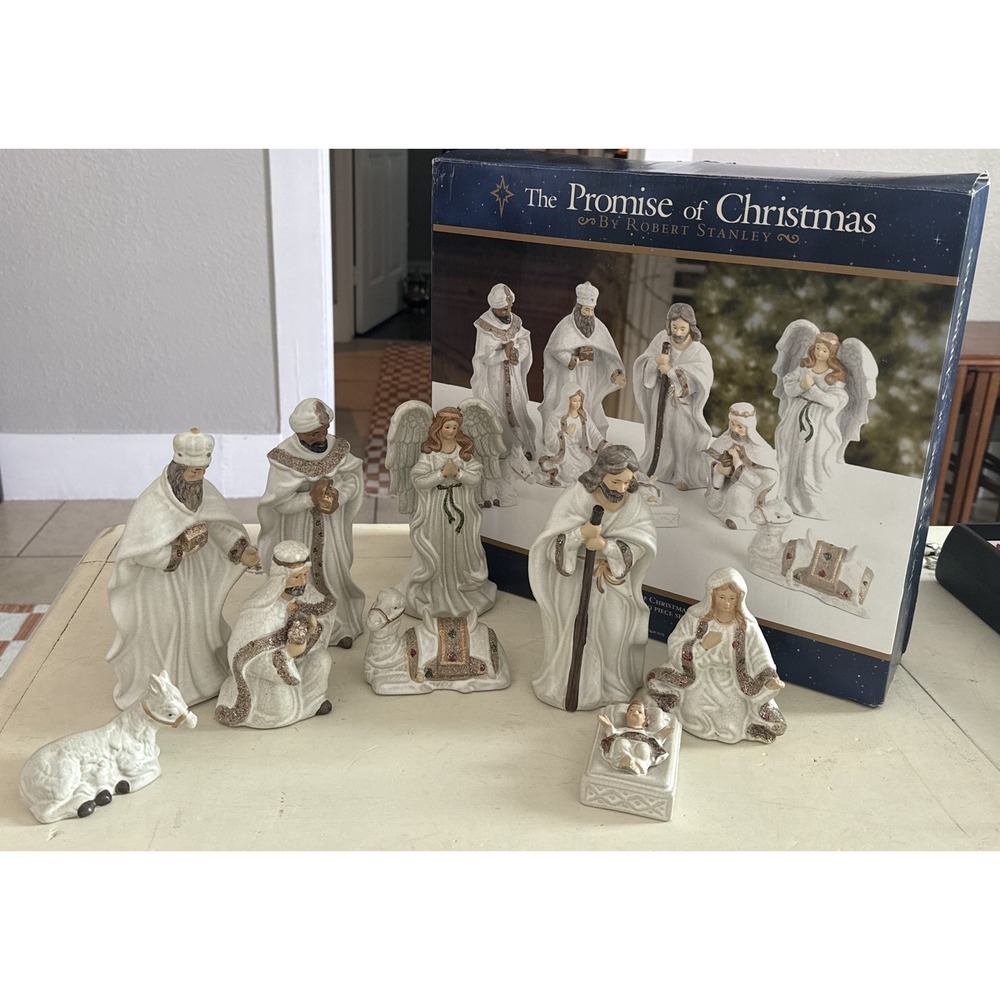 Vintage Robert Stanley Nativity Promise of Christmas  9 Piece White Gold Glitter
